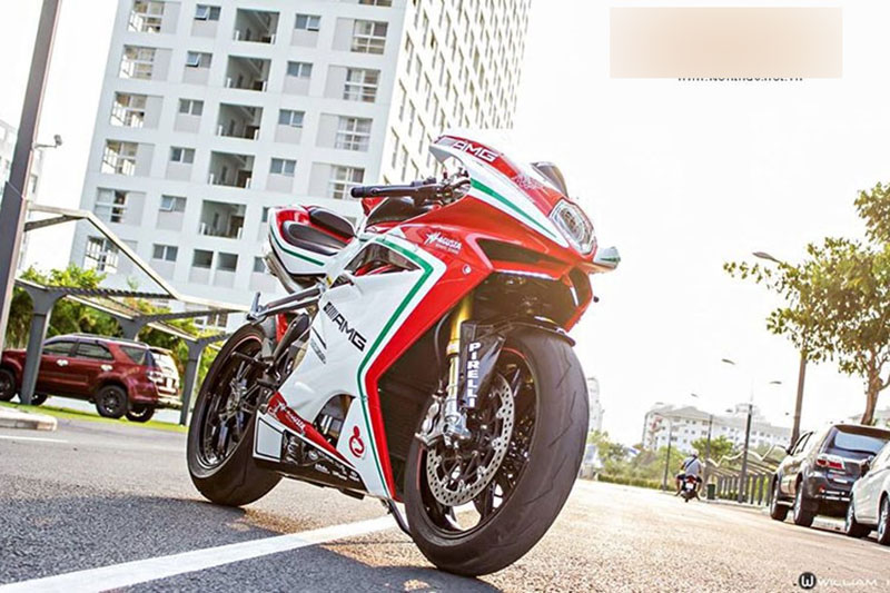 Top siêu môtô bạc tỷ đắt nhất thị trường Việt